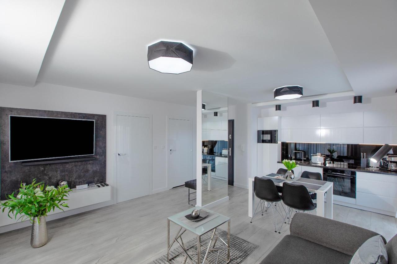 Apartament Linia Komfortu Gardenia Dziwnow Z Widokiem Na Morze Epapartamenty Luaran gambar