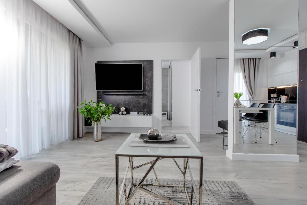 Apartament Linia Komfortu Gardenia Dziwnow Z Widokiem Na Morze Epapartamenty Luaran gambar
