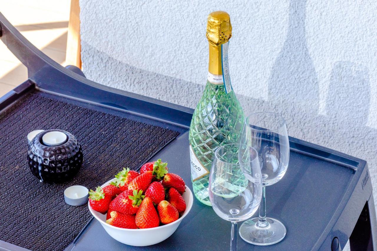 Apartament Linia Komfortu Gardenia Dziwnow Z Widokiem Na Morze Epapartamenty Luaran gambar